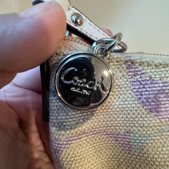 👜 Coach Multicolor Optic Art Fabric Mini Signature Crossbody Bag Purse - Picture 3 of 8